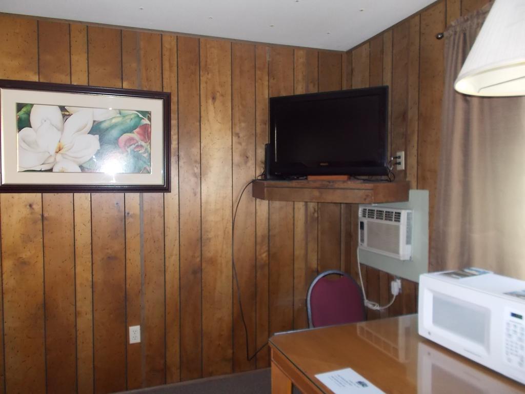 Atomic Inn Beatty Near Death Valley ภายนอก รูปภาพ