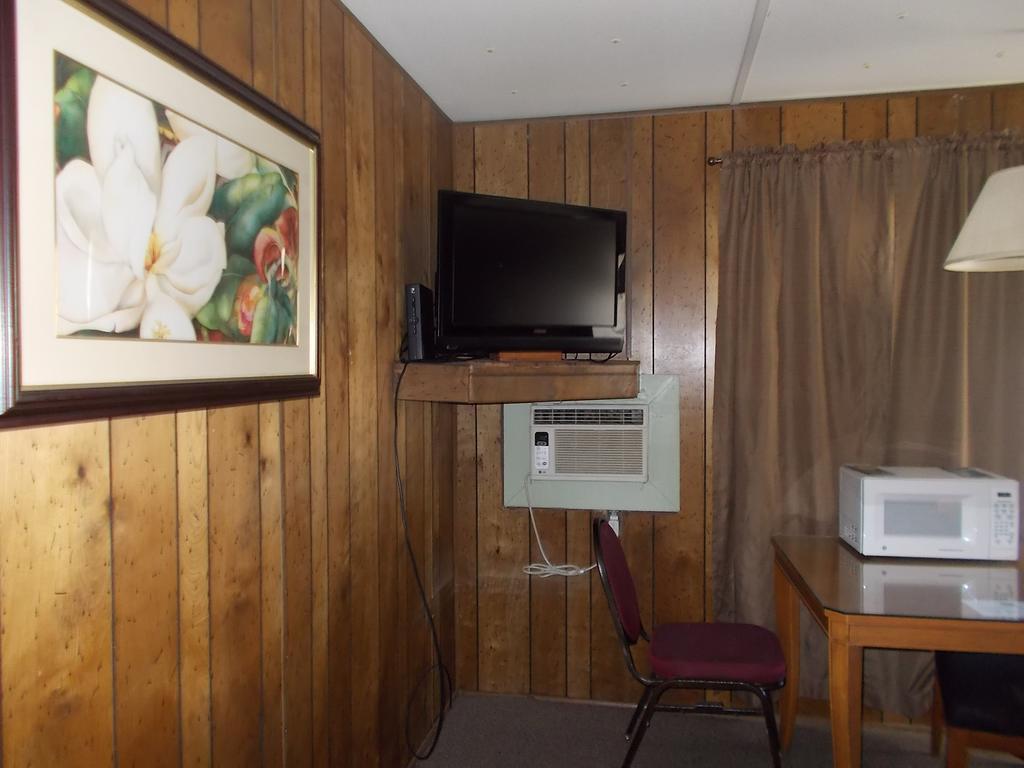 Atomic Inn Beatty Near Death Valley ภายนอก รูปภาพ
